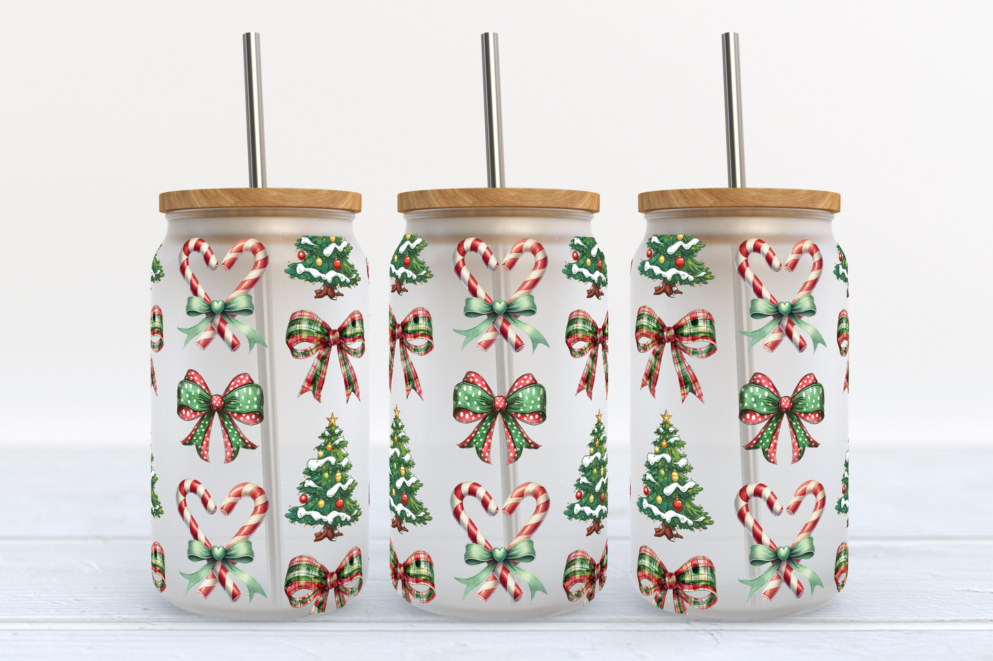 CHRISTMAS FROSTED BEER GLASS